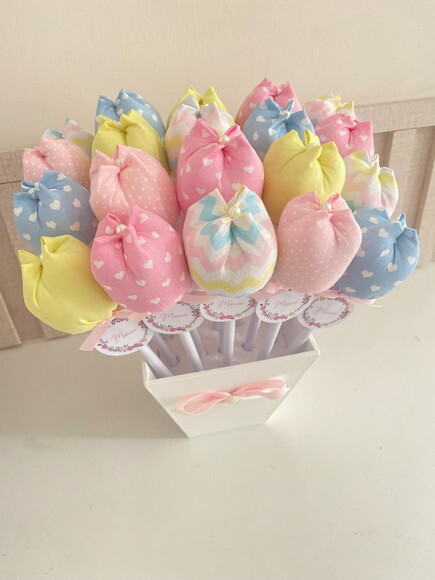 Lembrancinha de Maternidade Tulipas no Lápis