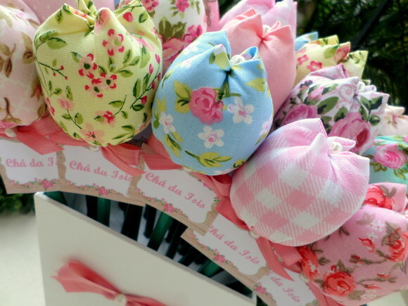 Lembrancinha de chá de bebê 25 Lápis Tulipa com cachepô