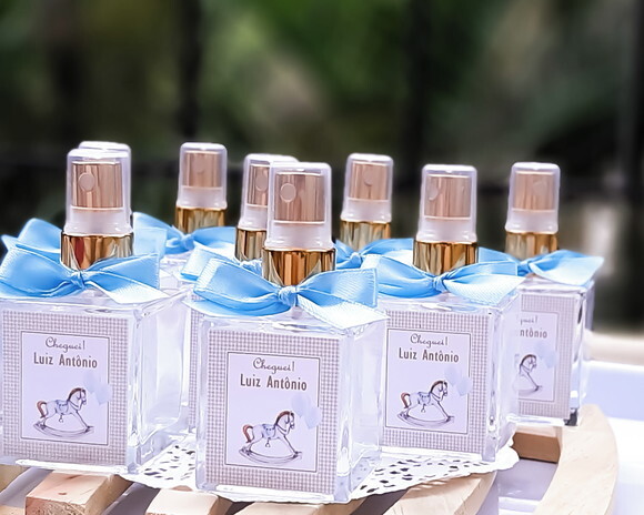 Lembrancinha Home Spray 50ml Vidro Cavalinho de Balanço