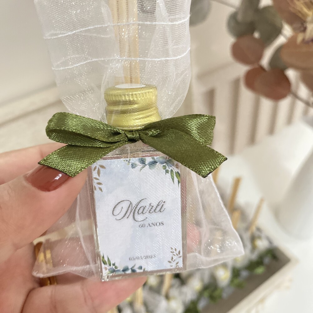 Lembrancinha de aniversário Aromatizador 30ml Floral Vidro