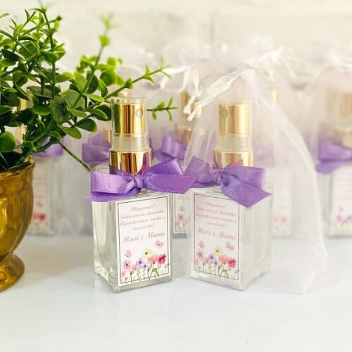 Lembrancinha Maternidade Home Spray 30ml Borboletas Floral menina
