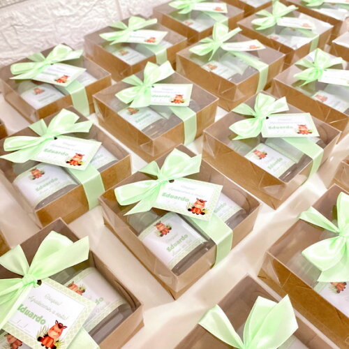 Lembrancinha Maternidade Kit Higiene na Caixa Fazendinha