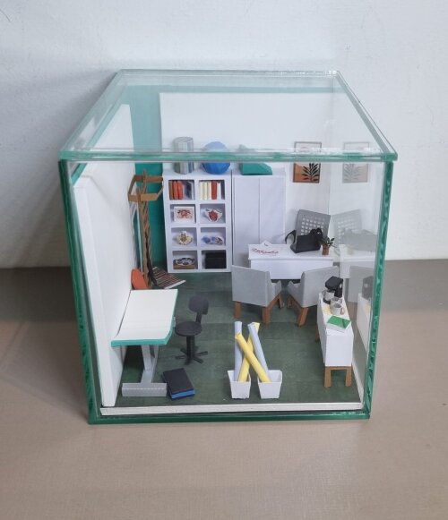 Miniatura de Cenário - Roombox - Consultório de Fisioterapia