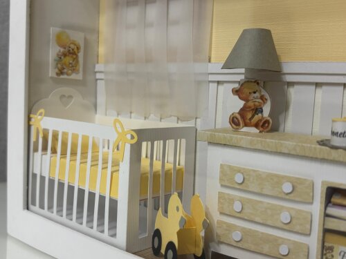 Quadro Cenário em Miniatura - Quarto de Bebê, com vidro