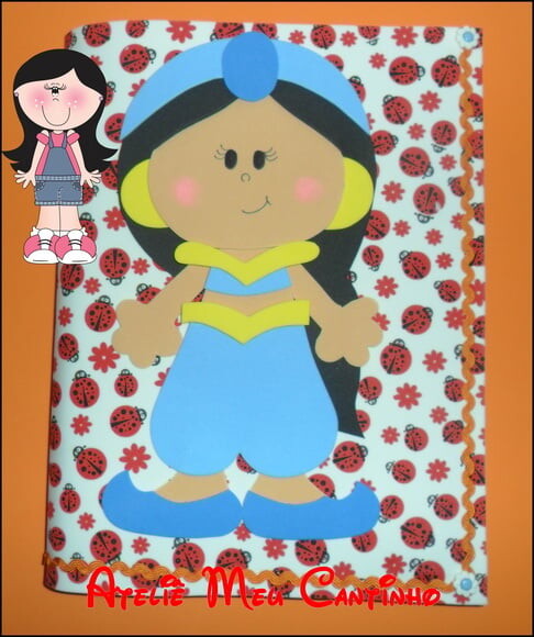 Capa de caderno personagens