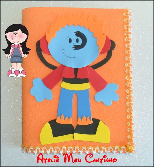 Capas de caderno personagens