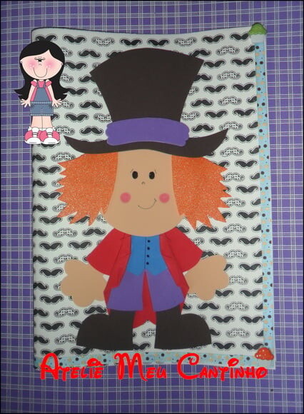 Capas de caderno personagens
