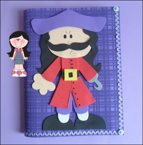 Capas de caderno personagens
