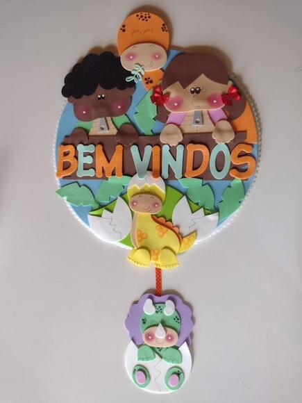 Kit Decoração Sala de Aula Tema Dinossauros e Crianças