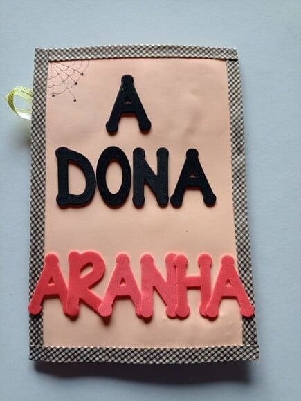 Música a Dona Aranha