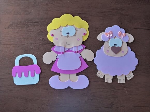 Personagens Ovelha Rosa da Dona Rosa
