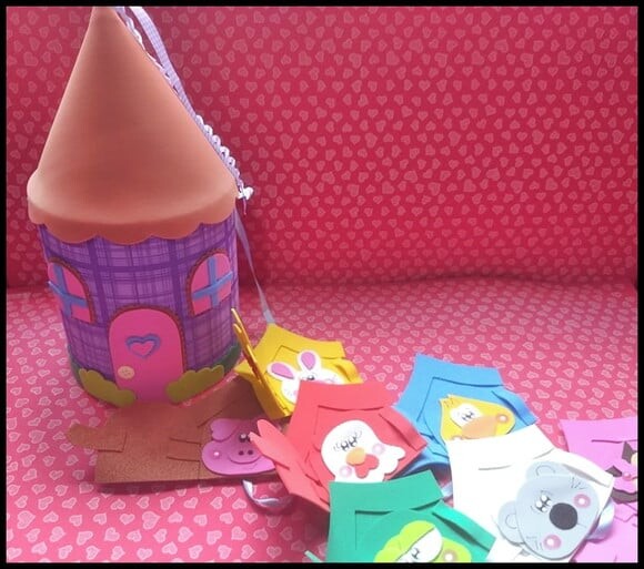Poesia na lata quem mora na casinha