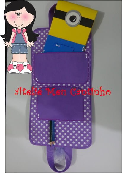 Bolsa e caderneta minions