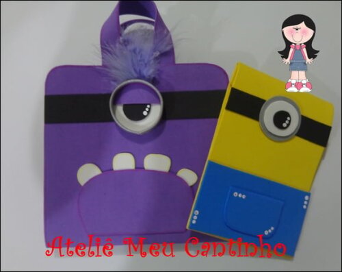 Bolsa e caderneta minions