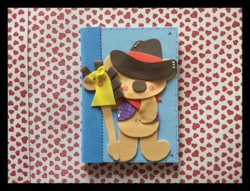 Caderno pequeno decorado ursinho cowboy