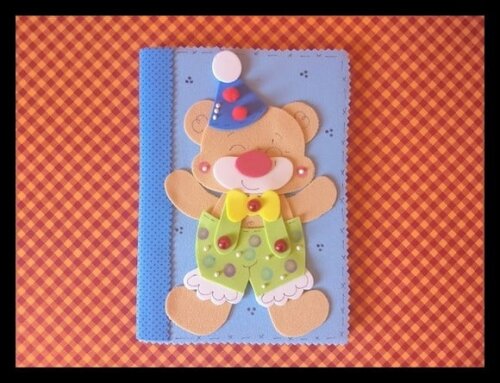 Caderno pequeno decorado ursinho palhaço