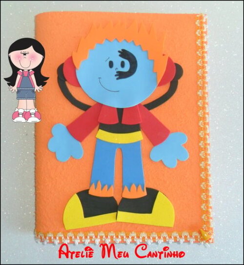 Capas de caderno personagens