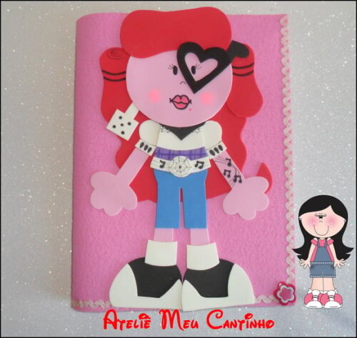 Capas de caderno personagens