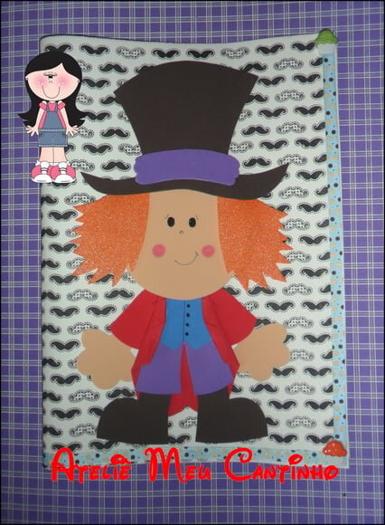 Capas de caderno personagens