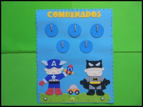 Kit Decoração Sala de Aula Tema Super Heróis com 8 Cartazes