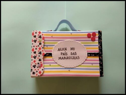 Maleta de história Alice no país das maravilhas