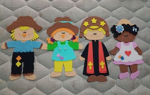 Painel Festa Junina com 7 Personagens de 35 cm Cada