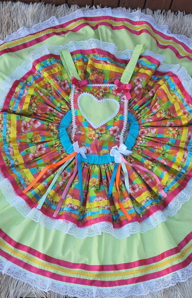 Jardineira Festa Junina Infantil Luxo 8 a 12 Anos