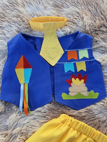Traje caipira luxo para menino