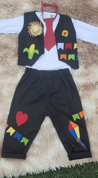 Traje Junino Luxo para Menino