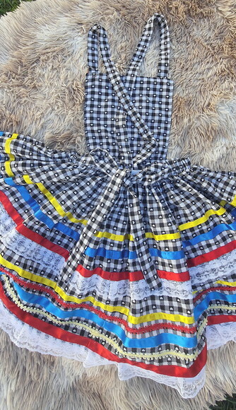 Roupa de Festa Junina Infantil Luxo