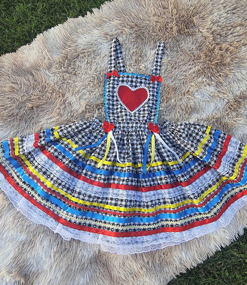 Roupa de Festa Junina Infantil Luxo