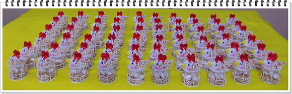 Mini Gaiola com Passarinho em Feltro