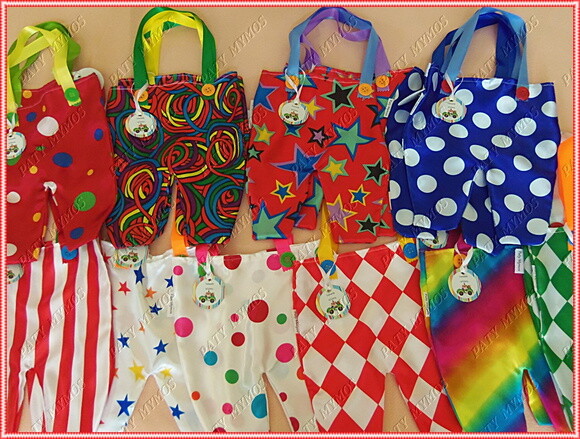 Sacolinha Calça de Palhaço com Kit Desenhos e Giz de Cera