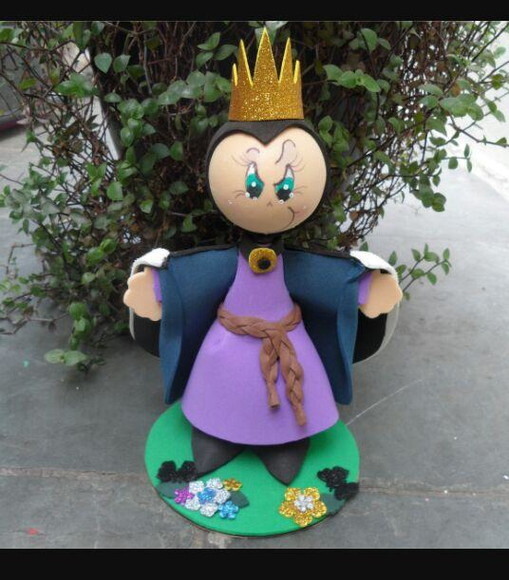 Branca de neve, Príncipe e Rainha má 28c