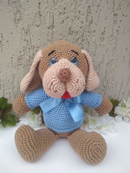 Cachorrinho em amigurumi