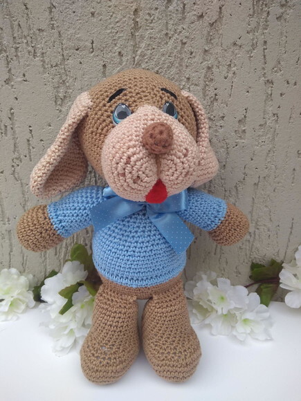 Cachorrinho em amigurumi