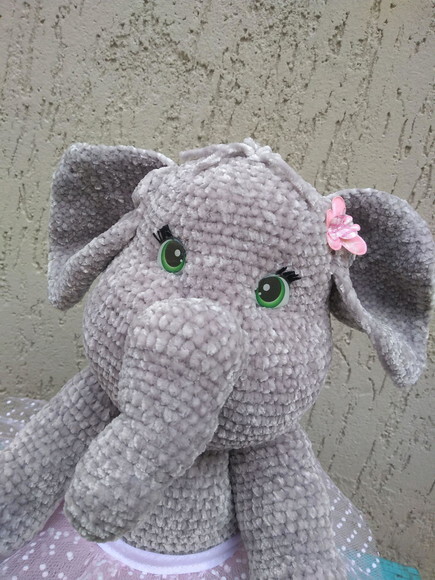 Elefanta Amigurumi