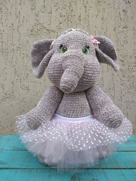 Elefanta Amigurumi