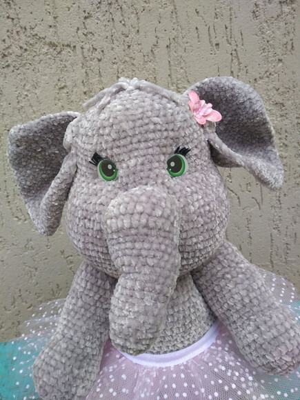 Elefanta Amigurumi