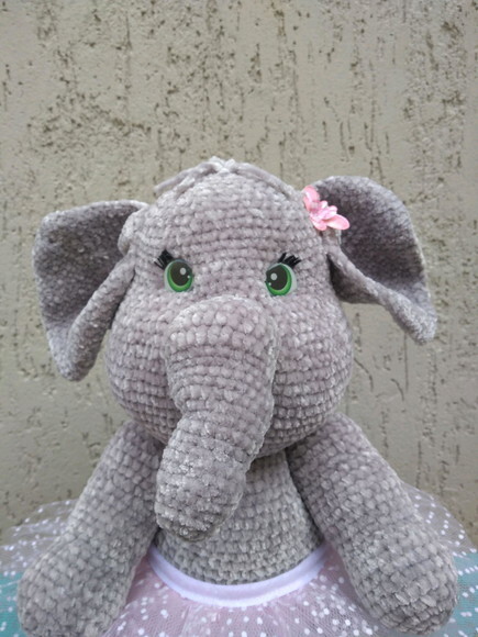 Elefanta Amigurumi