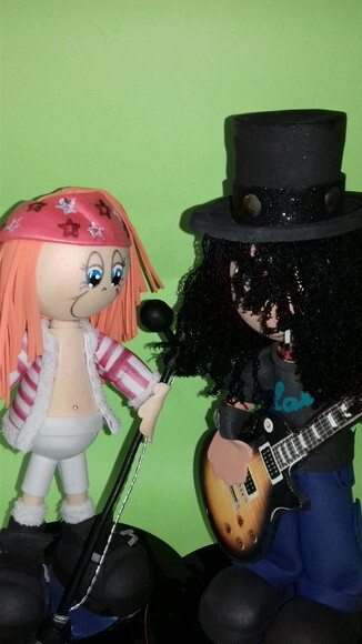 Guns N