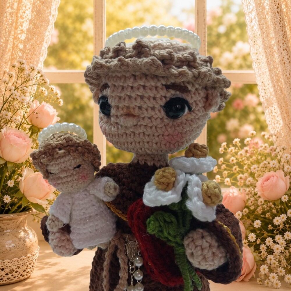 Santo Antônio em Amigurumi
