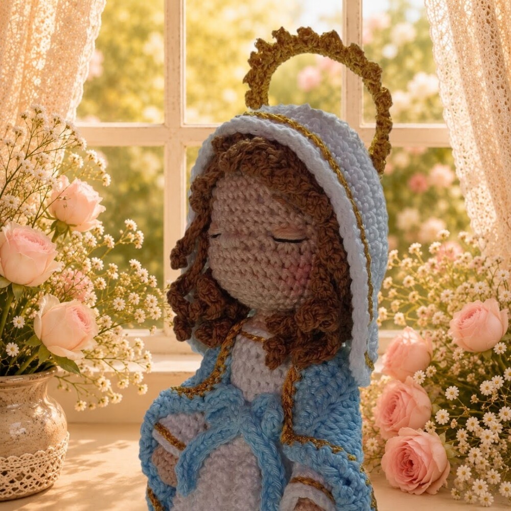 Nossa Senhora das Graças em Amigurumi
