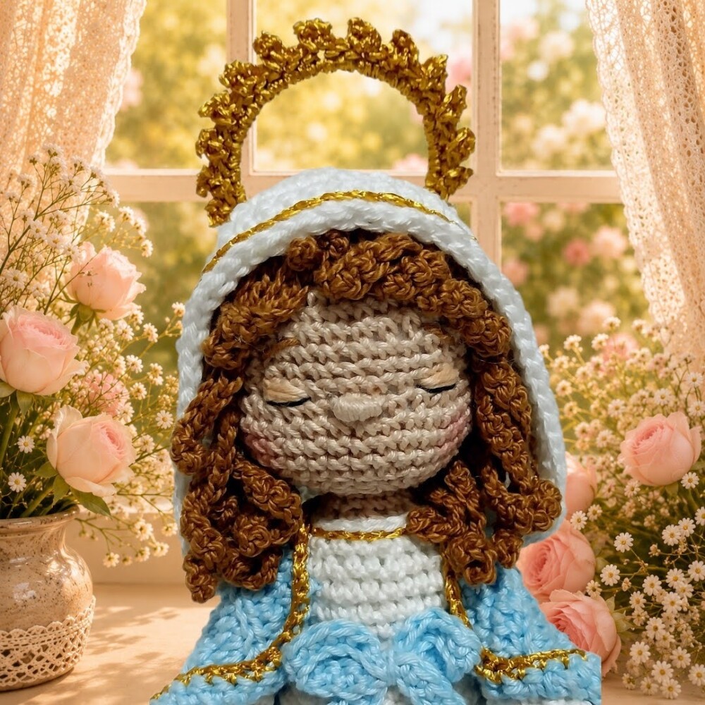 Nossa Senhora das Graças em Amigurumi