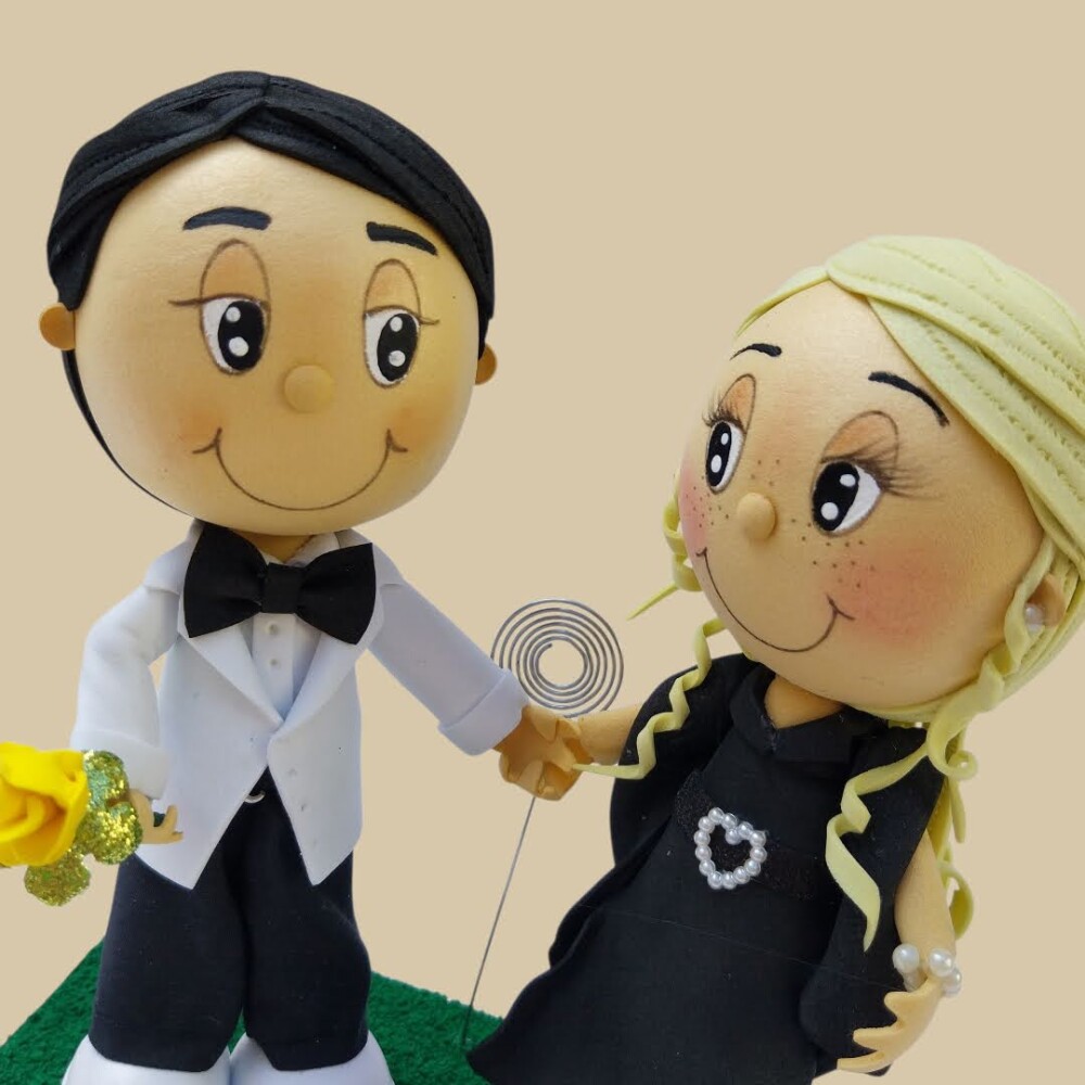 Topo de Bolo Personalizado – Estilo Amar é...