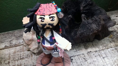 boneco Jack Sparrow EVA 3D 18 cm