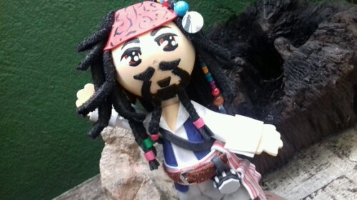 boneco Jack Sparrow EVA 3D 18 cm