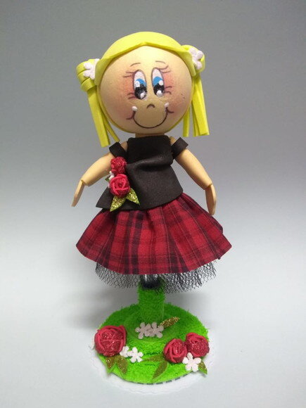 Caneta boneca EVA 3D