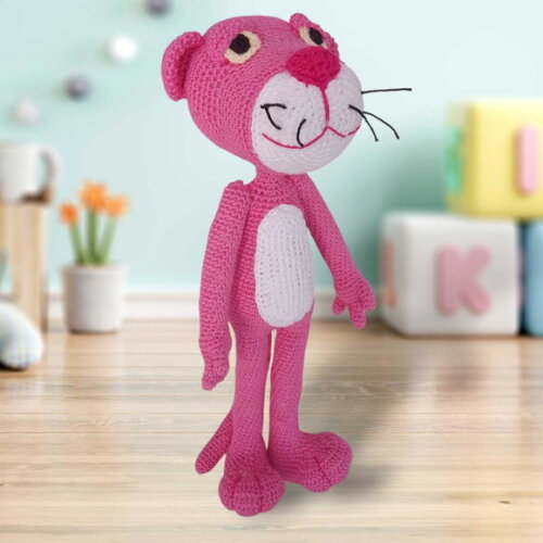 Pantera cor de rosa Amigurumi