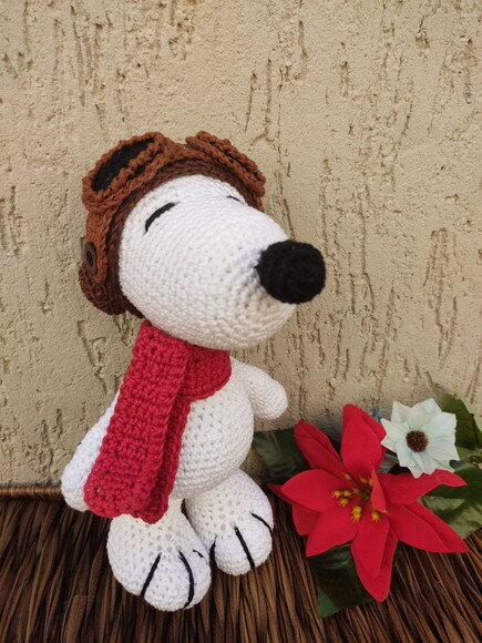 Snoopy Aviador de Crochê com Óculos Móvel